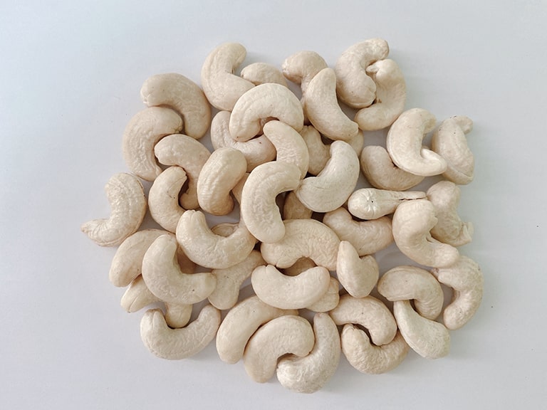 Cashews Nuts